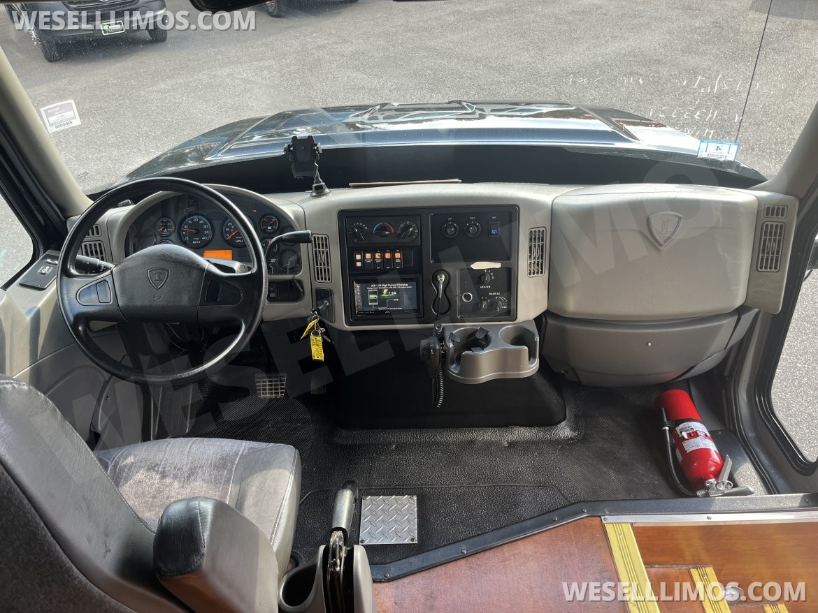 Shuttle Bus for Sale in Pasadena, MD - Photo 9