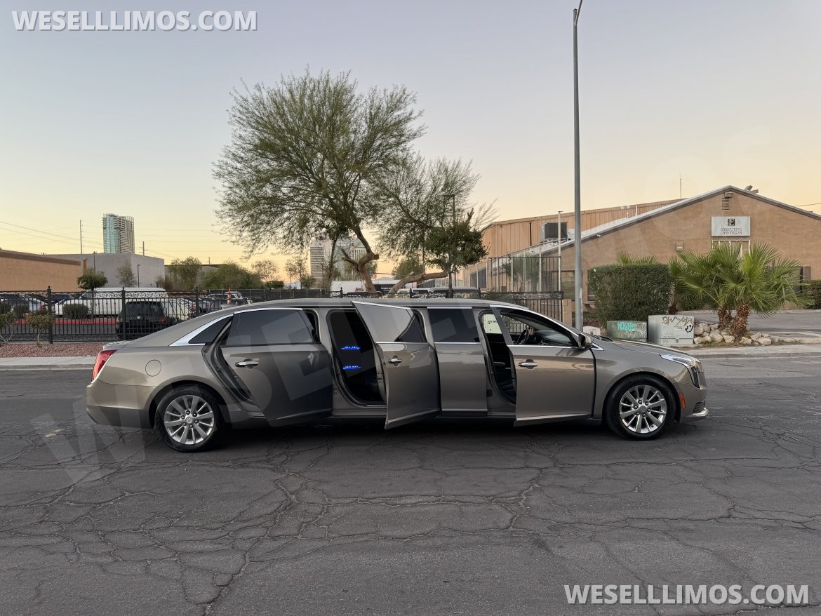 Limousine for Sale in Las Vegas, NV - Photo 18