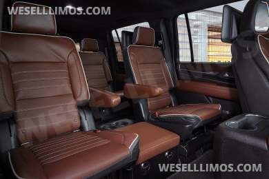 2023 GMC Yukon XL Denali Ultimate SUV 6 Door Stretch - SUV Stretch for Sale in Ontario, CA - Photo 10