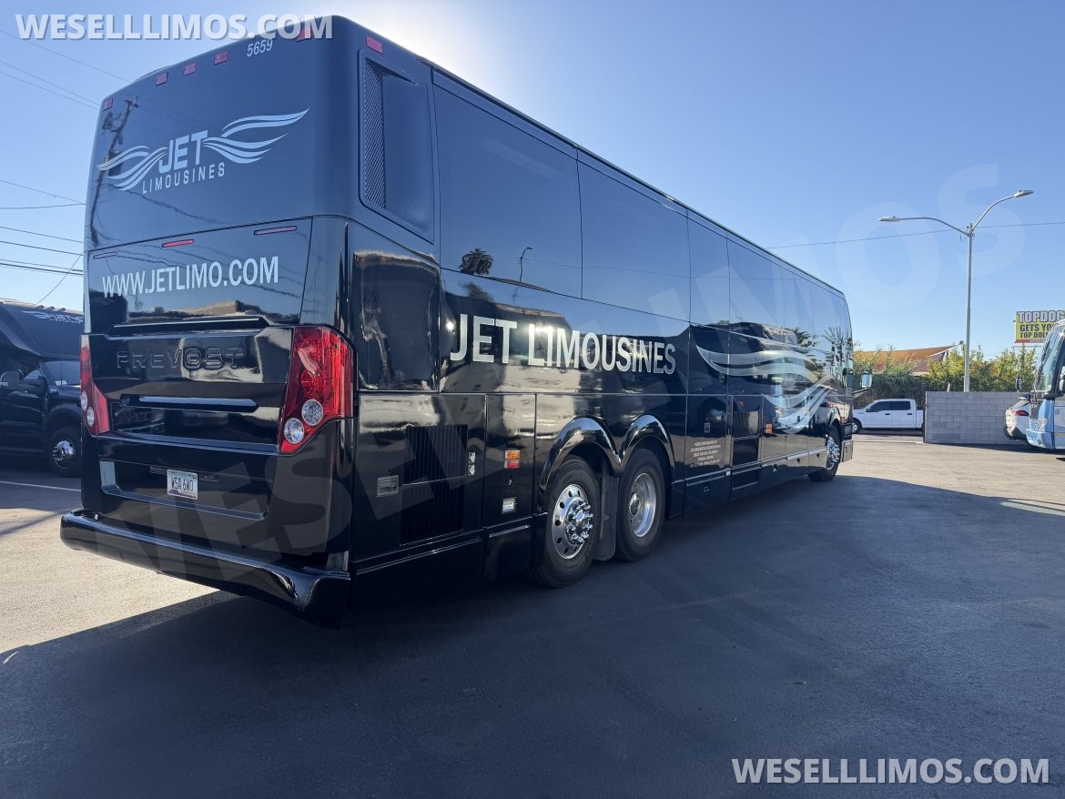Motorcoach for Sale in Phoenix, AZ - Photo 5