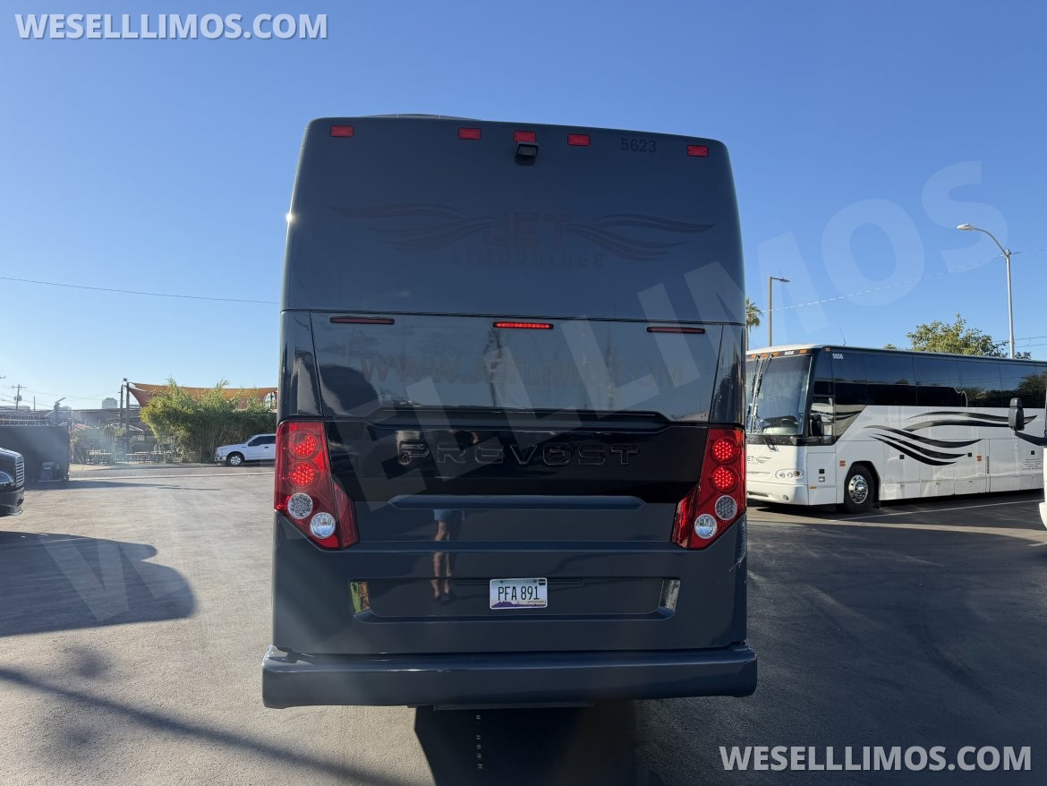 Motorcoach for Sale in Phoenix, AZ - Photo 4
