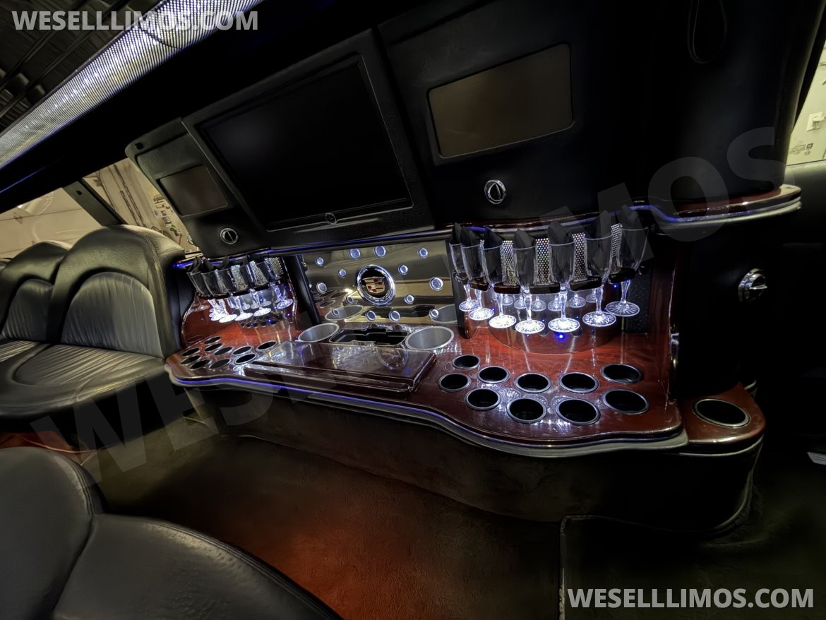 Limousine for Sale in Buffalo, NY - Photo 5