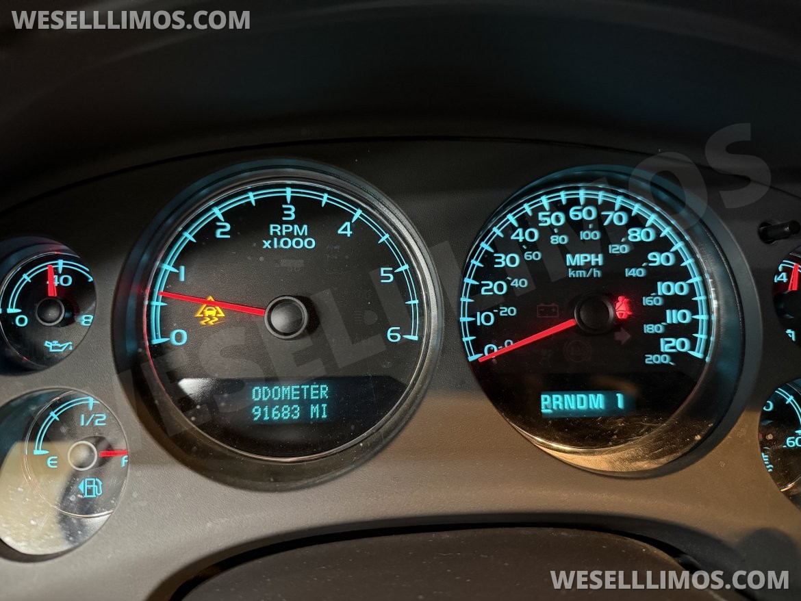 Limousine for Sale in Buffalo, NY - Photo 10