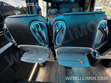 2024 Mercedes-Benz 3500 Sprinter Shuttle - Sprinter for Sale in CARSON, CA - Photo 17