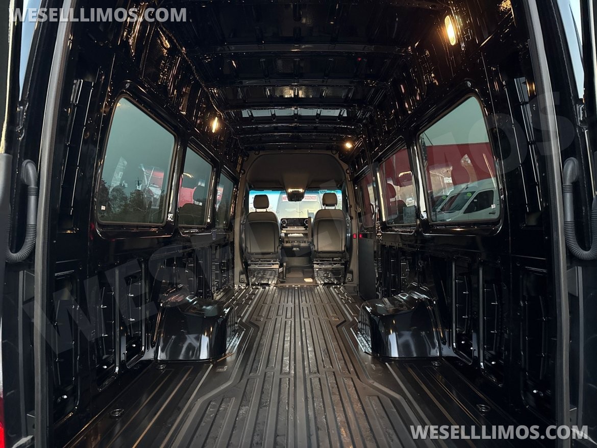 Sprinter for Sale in Baldwin, NY - Main Photo