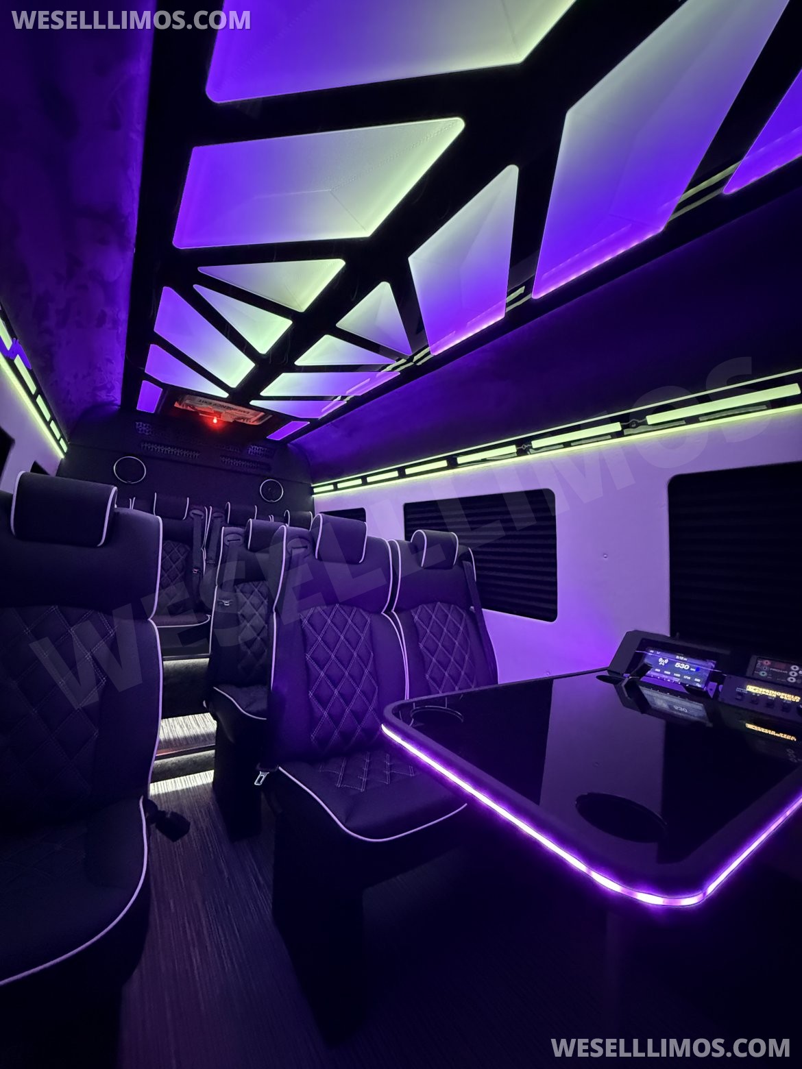Executive Shuttle for Sale in Springfield, MO - Photo 7