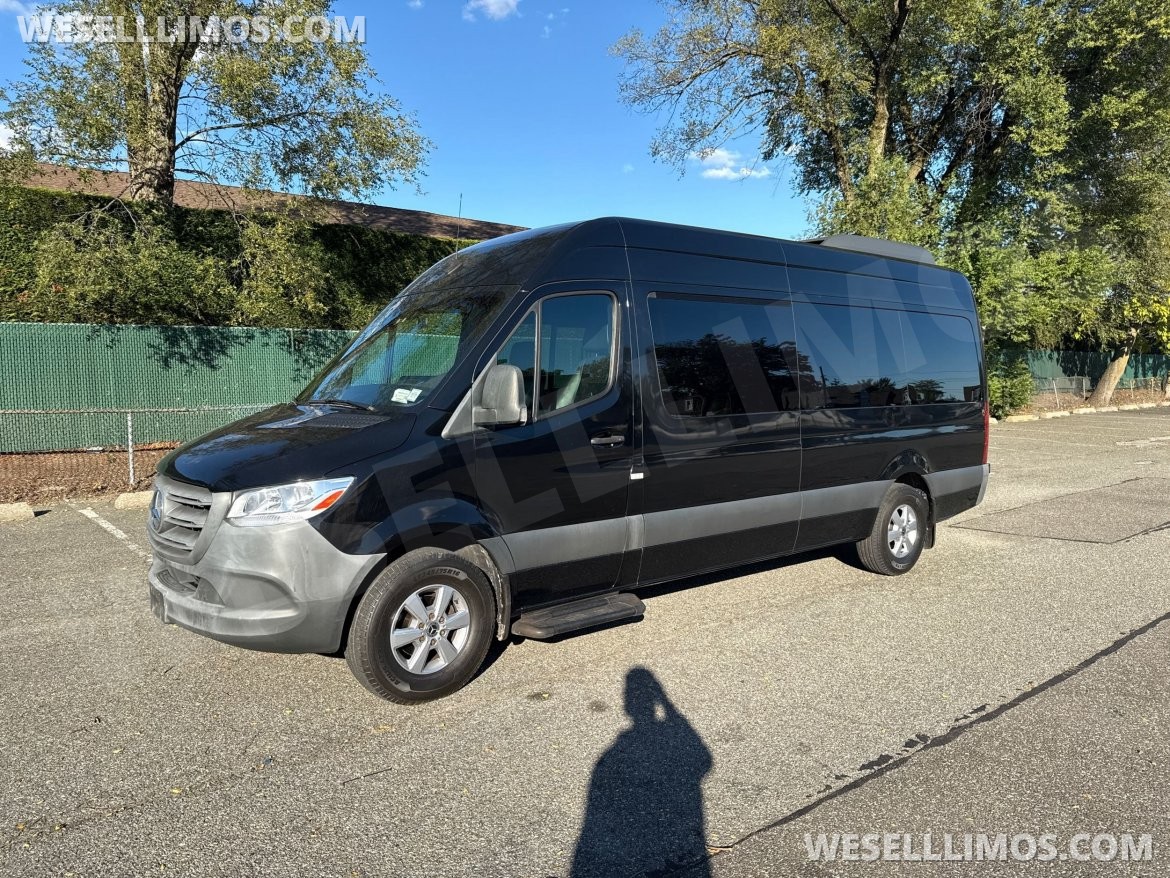 Sprinter for Sale in Baldwin, NY - Photo 3