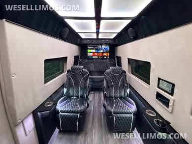 2021 B6 Armored Sprinter - Sprinter for Sale in Baldwin, NY - Photo 31