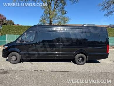 2021 B6 Armored Sprinter - Sprinter for Sale in Baldwin, NY - Photo 5