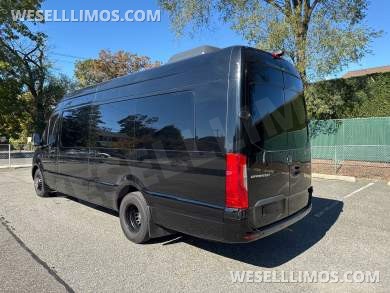 2021 B6 Armored Sprinter - Sprinter for Sale in Baldwin, NY - Photo 6