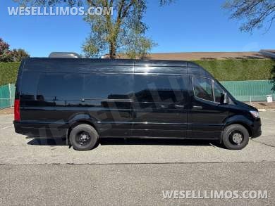 2021 B6 Armored Sprinter - Sprinter for Sale in Baldwin, NY - Photo 10