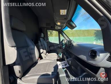 2021 B6 Armored Sprinter - Sprinter for Sale in Baldwin, NY - Photo 21