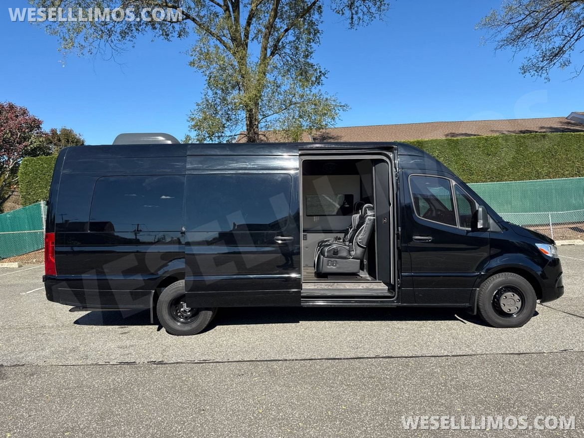 Sprinter for Sale in Baldwin, NY - Photo 24