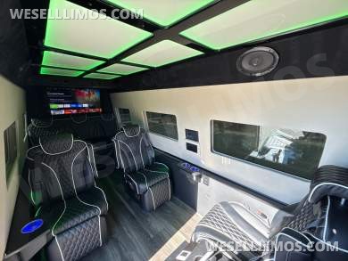 2021 B6 Armored Sprinter - Sprinter for Sale in Baldwin, NY - Photo 28