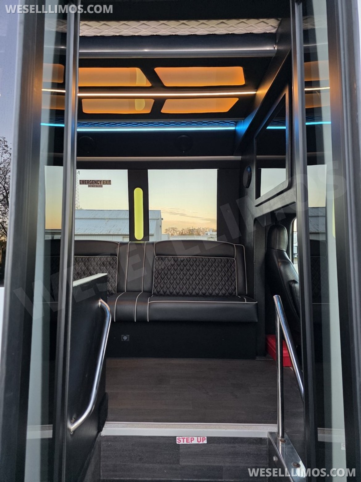 Limo Bus for Sale in Erie, PA - Photo 8