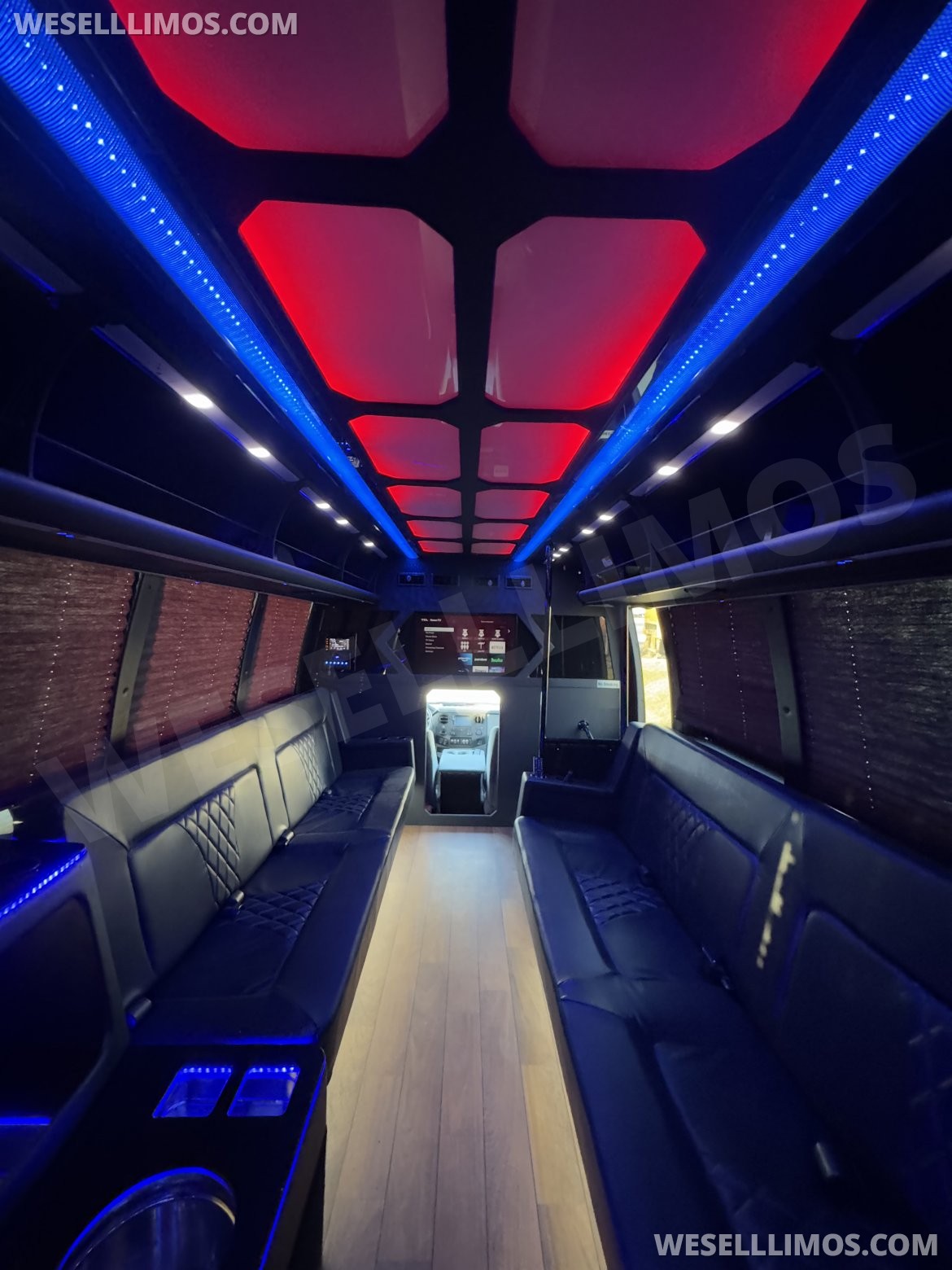 Limo Bus for Sale in Springfield, MO - Photo 7