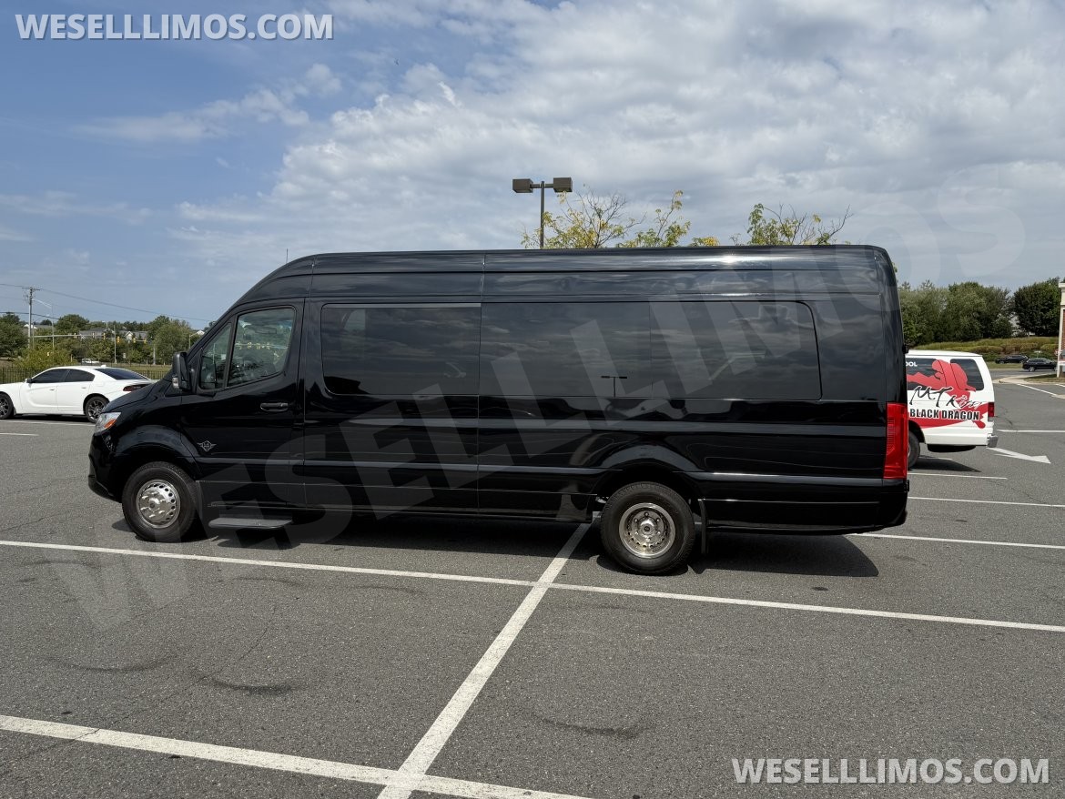 Sprinter for Sale in Gainesville, VA - Main Photo
