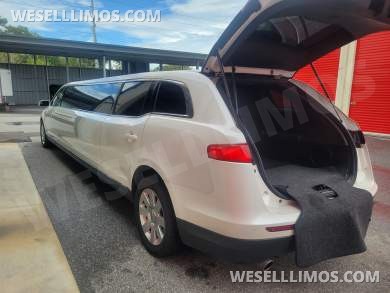 2015 Lincoln Mkt Limousine for Sale in Orlando, FL