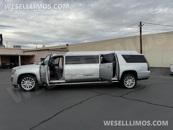 2015 GMC Yukon XL Limousine for Sale in Las Vegas, NV - Photo 3