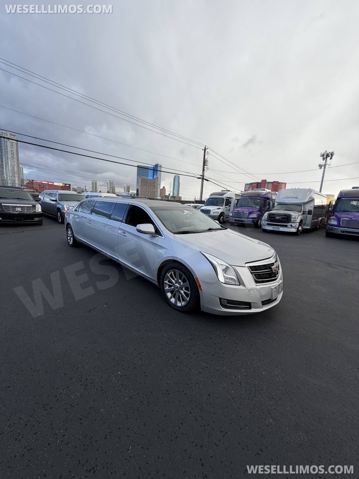 Limousine for Sale in Las Vegas, NV - Photo 8