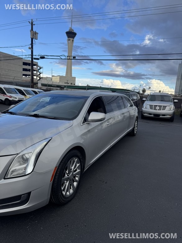 2017 Cadillac XTS Limousine for Sale in Las Vegas, NV - Photo 2