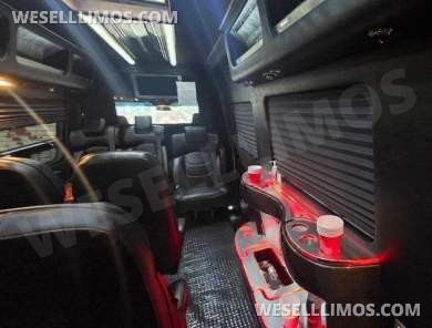 •EXECUTIVE• 2012 Mercedes Sprinter 2500 Diesel 13-Passenger Executive / Family Transport - Sprinter for Sale in Santa Clara, CA - Photo 10