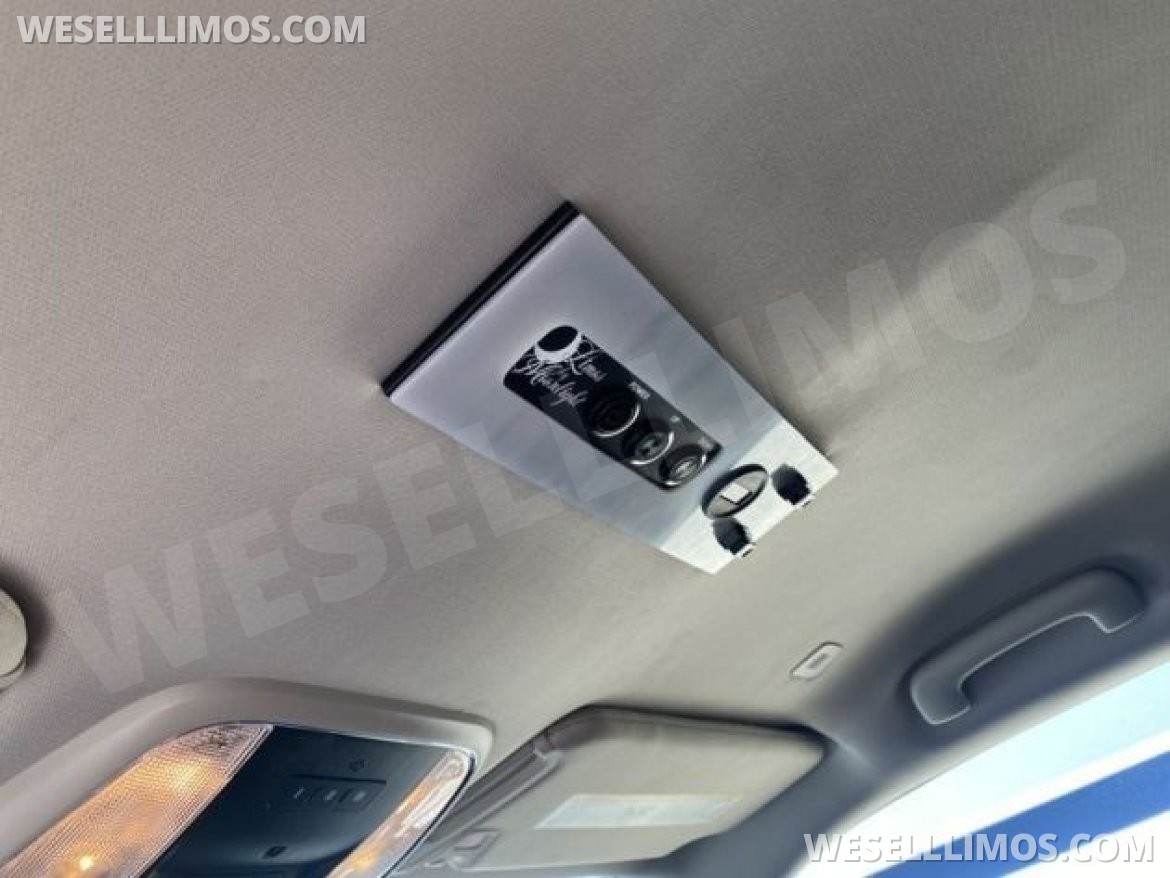 Limousine for Sale in San Francisco, CA - Photo 9
