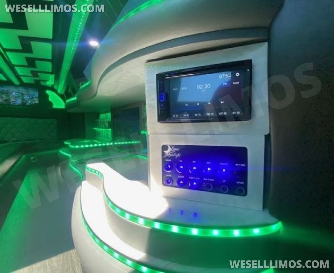 Limousine for Sale in San Francisco, CA - Photo 15