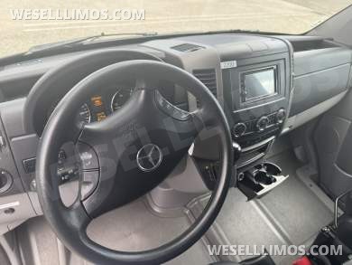 •BEAUTIFUL / LOW MILEAGE• 2013 Royal Mercedes Sprinter 3500 Diesel 12-Passenger LimoYacht - Sprinter for Sale in San Fransico, CA - Photo 4