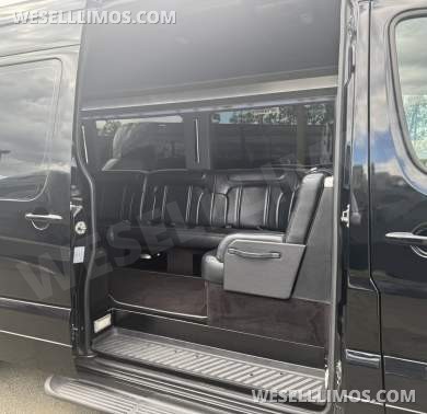 •BEAUTIFUL / LOW MILEAGE• 2013 Royal Mercedes Sprinter 3500 Diesel 12-Passenger LimoYacht - Sprinter for Sale in San Fransico, CA - Photo 6