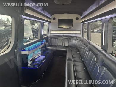 •BEAUTIFUL / LOW MILEAGE• 2013 Royal Mercedes Sprinter 3500 Diesel 12-Passenger LimoYacht - Sprinter for Sale in San Fransico, CA - Photo 7