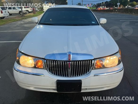 1999 Lincoln Town Car Limousine for Sale in norcross, GA - Photo 3