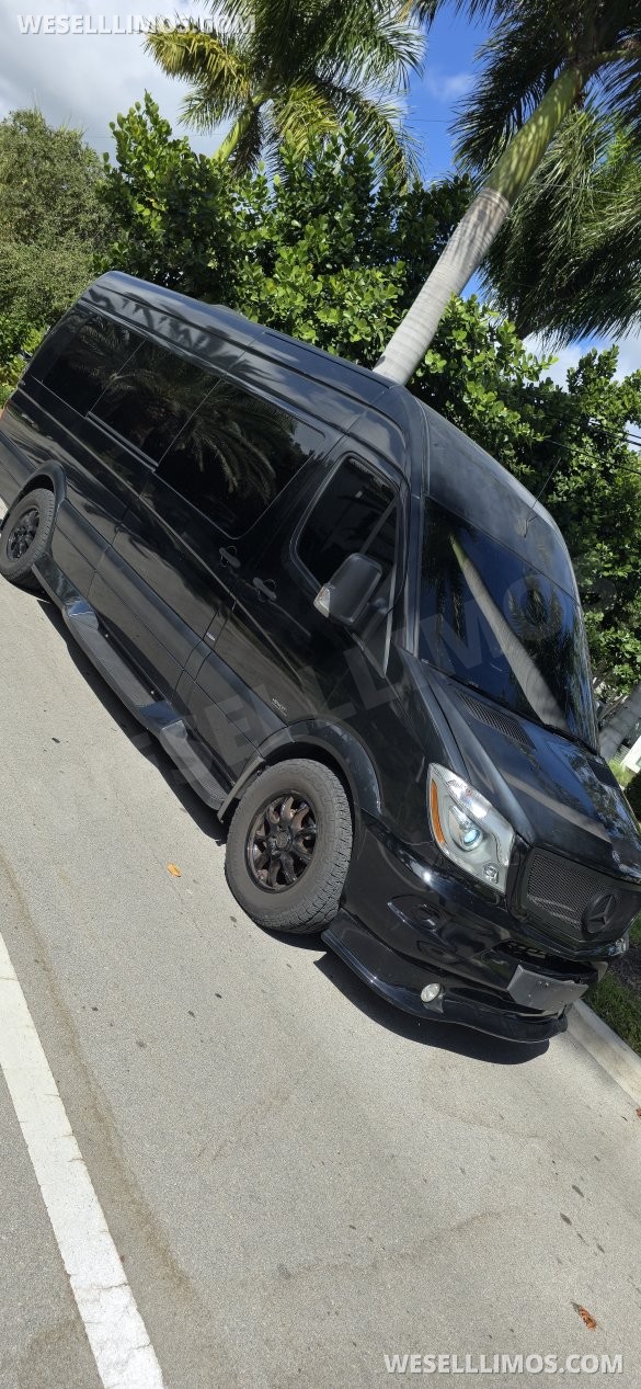 2016 Mercedes-Benz Sprinter Sprinter for Sale in Miami, FL - Main Photo