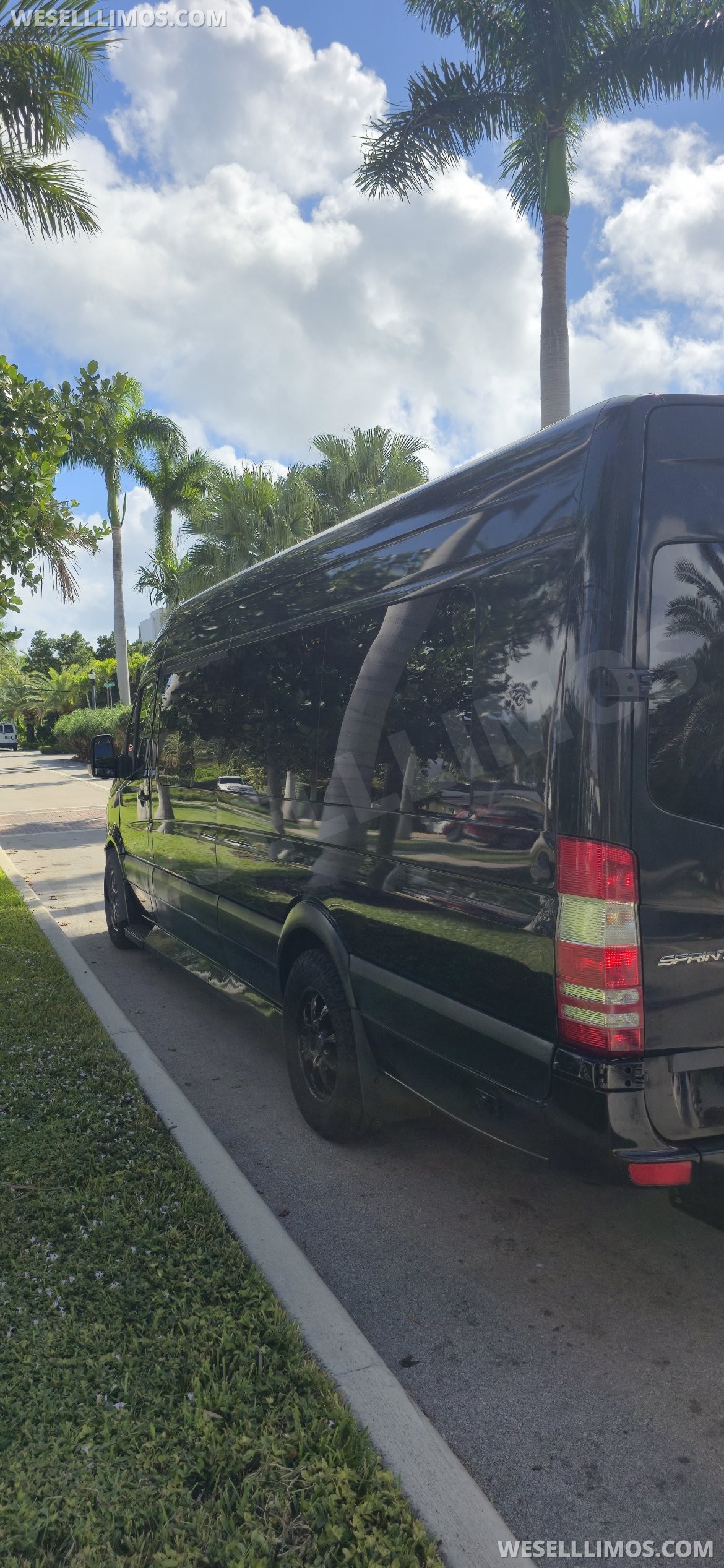 Sprinter for Sale in Miami, FL - Photo 3