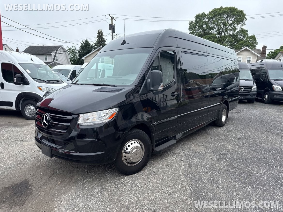 Sprinter for Sale in Baldwin, NY - Photo 2