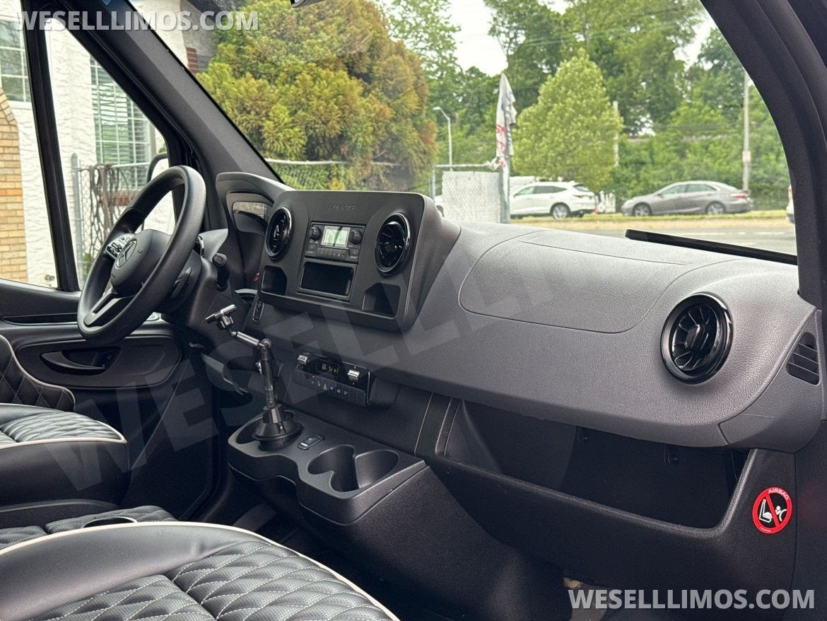 Sprinter for Sale in Baldwin, NY - Photo 17