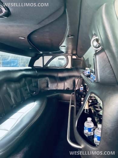 2006 Krystal Chrysler 300 Hemi  Limousine - Limousine for Sale in napa, CA - Photo 9