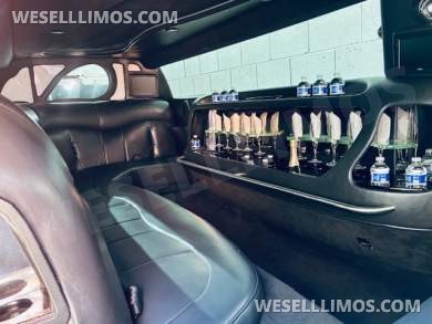 2006 Krystal Chrysler 300 Hemi  Limousine - Limousine for Sale in napa, CA - Photo 10