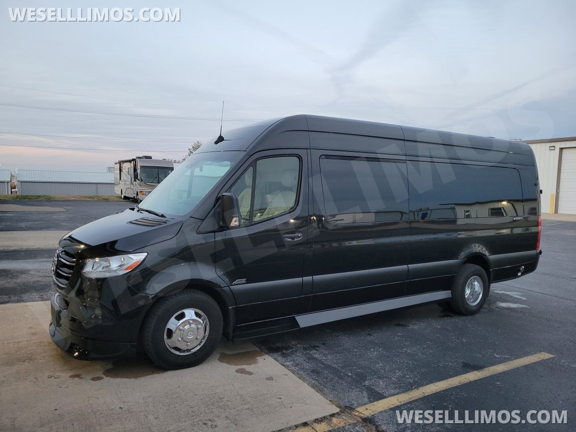 Sprinter for Sale in Ozark, MO - Photo 3