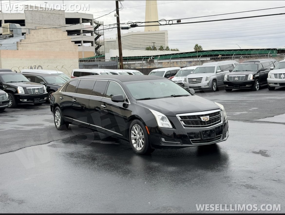 Limousine for Sale in Las Vegas, NV - Photo 4