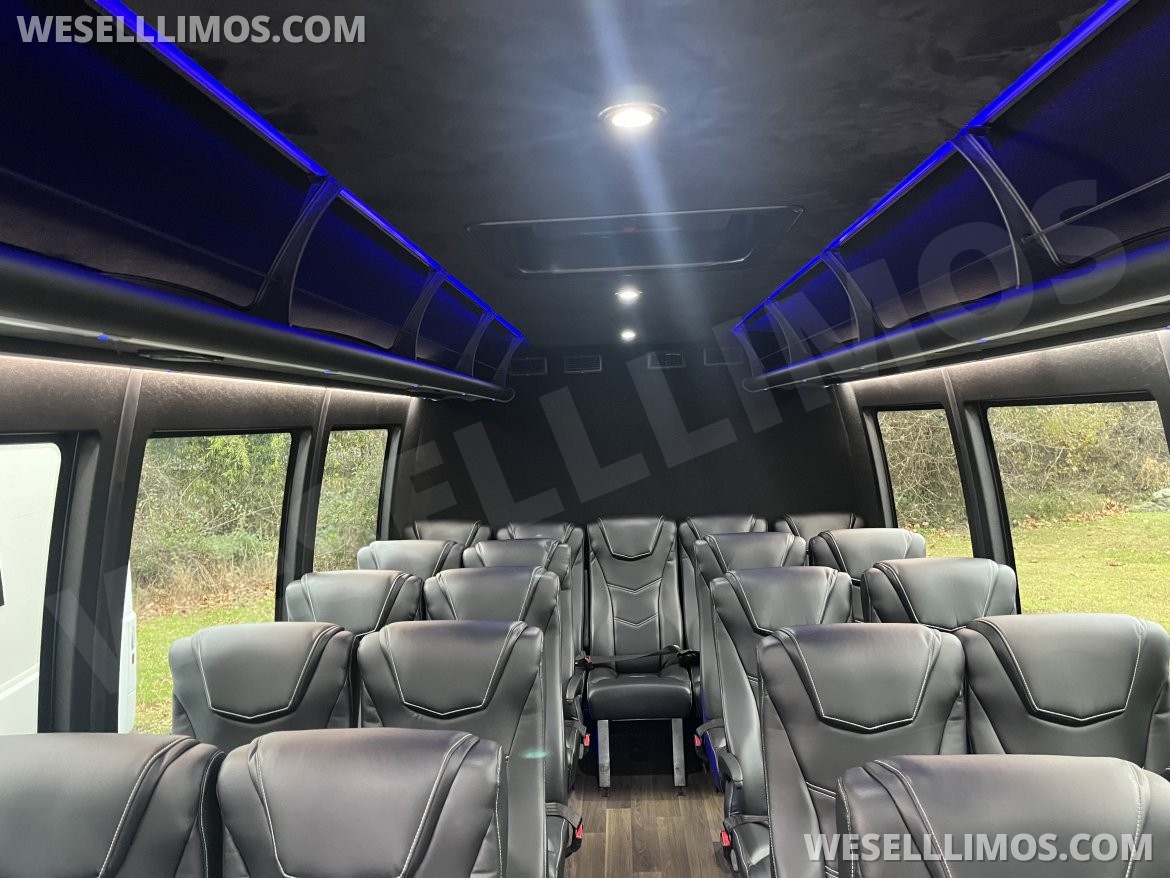Executive Shuttle for Sale in Pasadena, MD - Photo 8