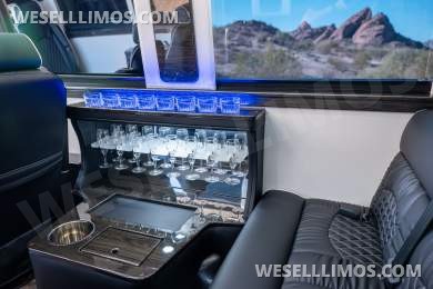 2023 Ultimate Toys Mercedes-Benz 3500XD Limousine - Limousine for Sale in Phoenix, AZ - Photo 11