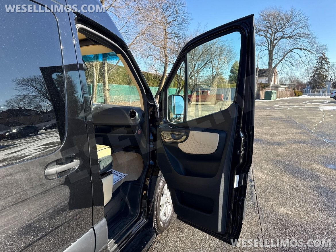 Sprinter for Sale in Baldwin, NY - Photo 17