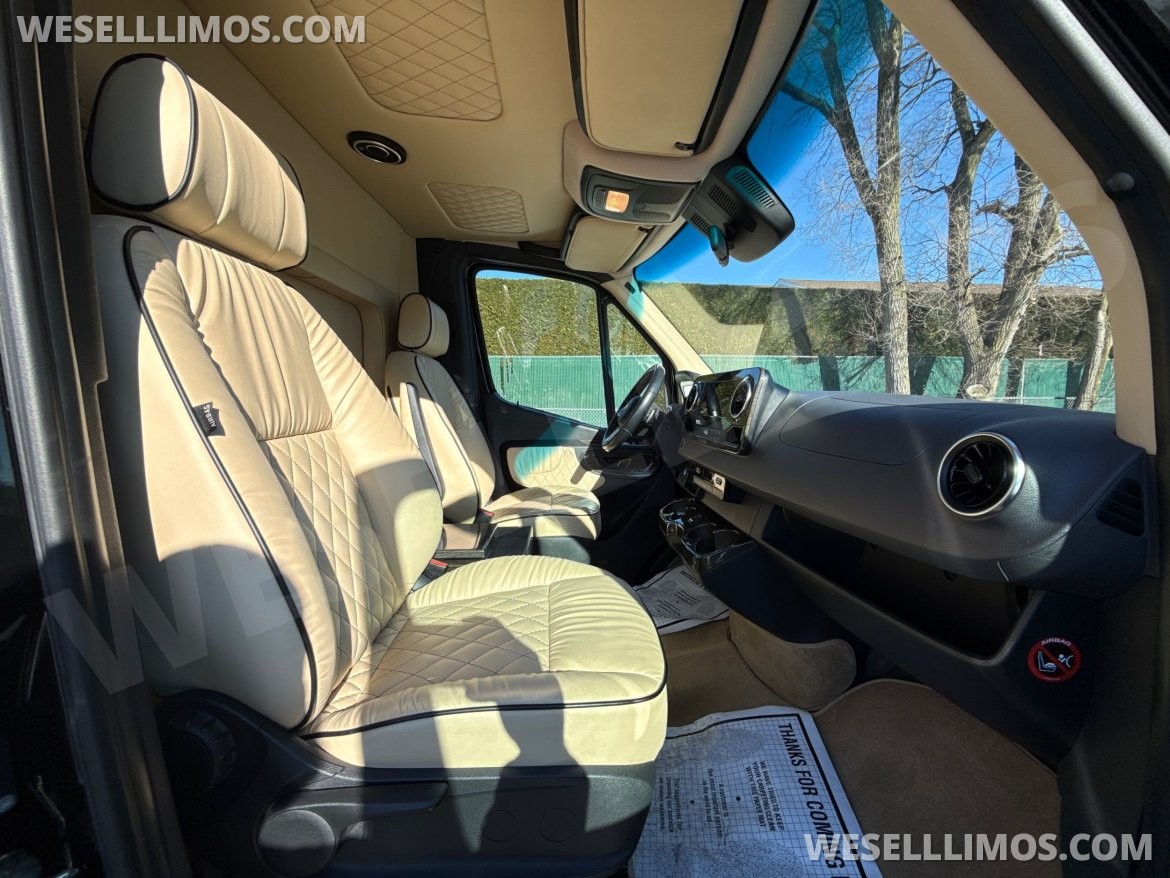 Sprinter for Sale in Baldwin, NY - Photo 19