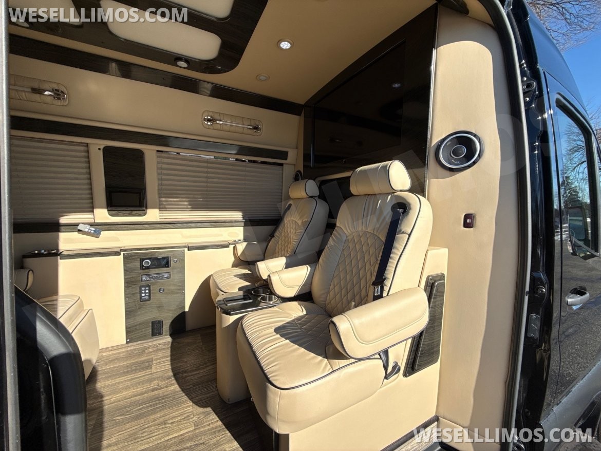 Sprinter for Sale in Baldwin, NY - Photo 24