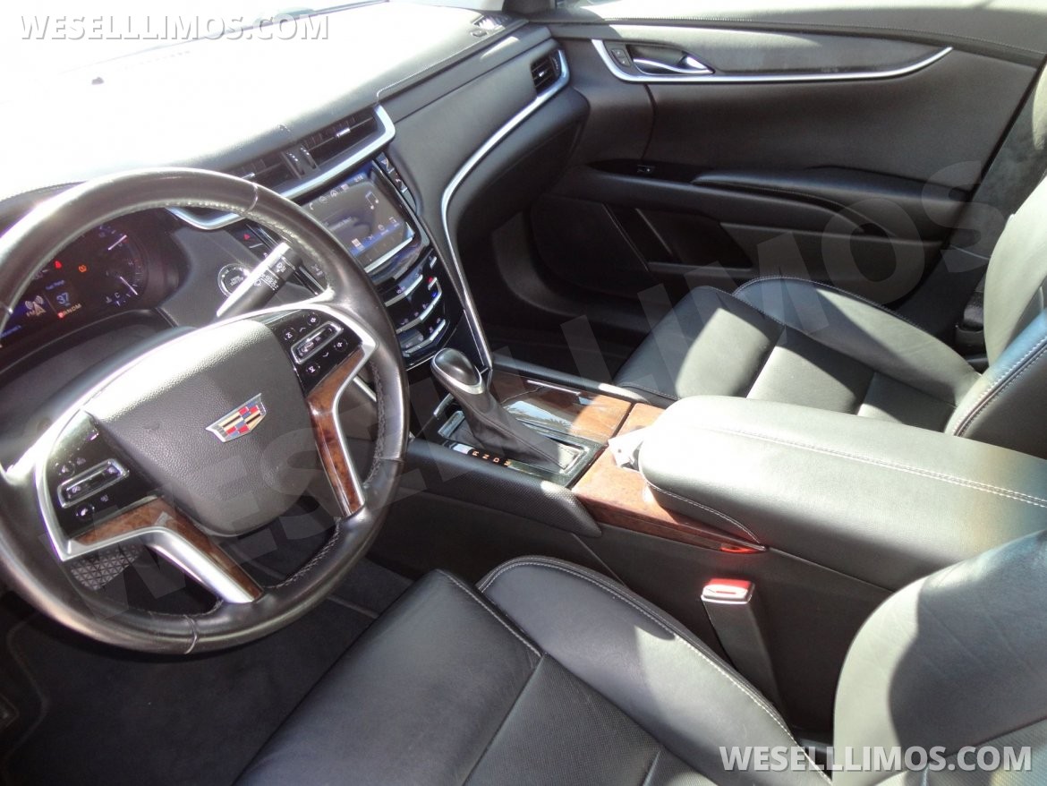 Limousine for Sale in Delray Beach, FL - Photo 8