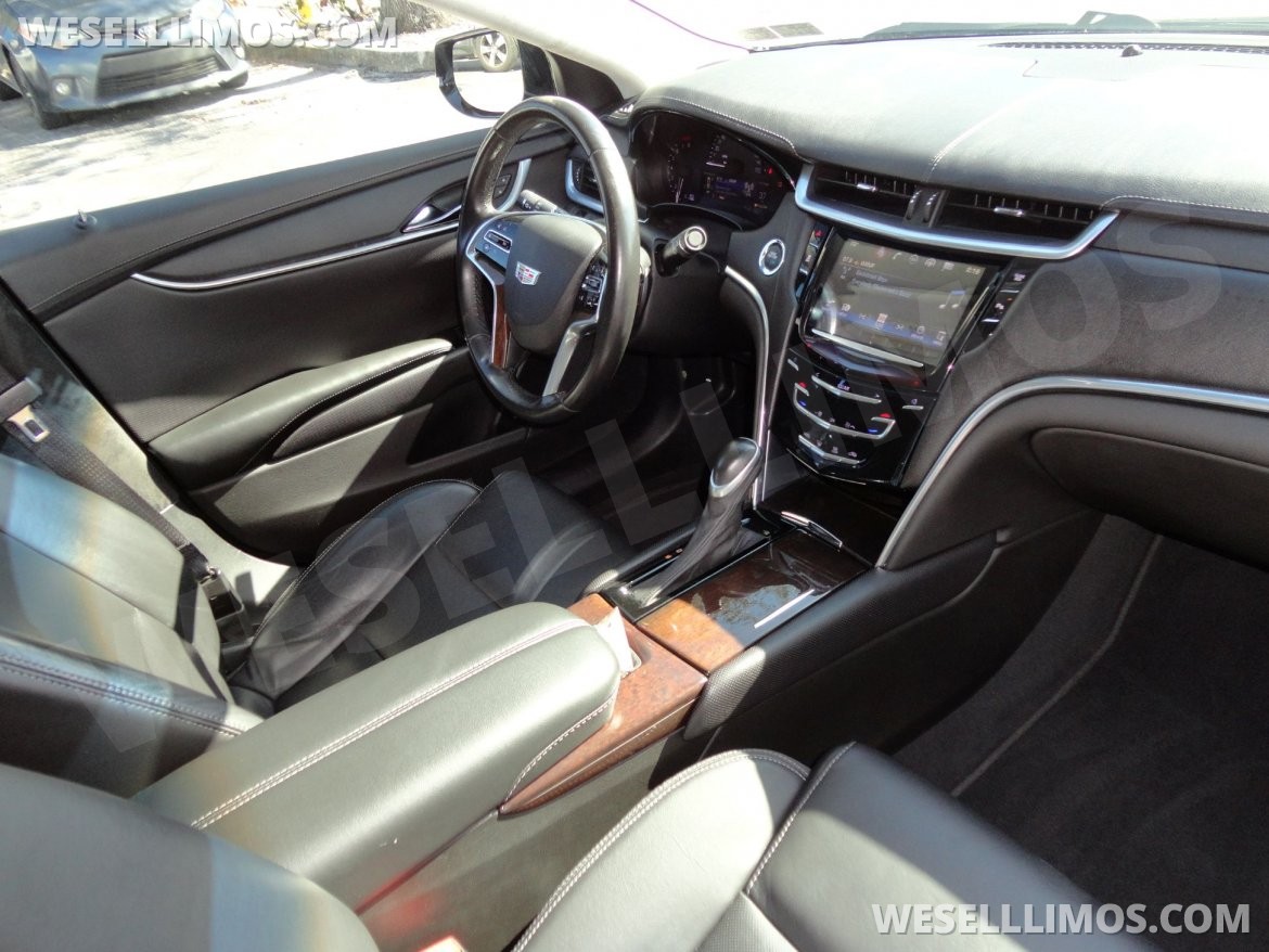 Limousine for Sale in Delray Beach, FL - Photo 9