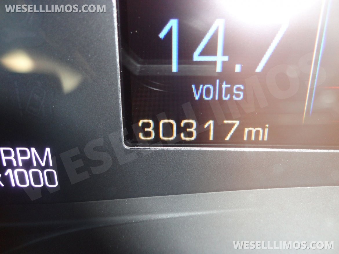 Limousine for Sale in Delray Beach, FL - Photo 17
