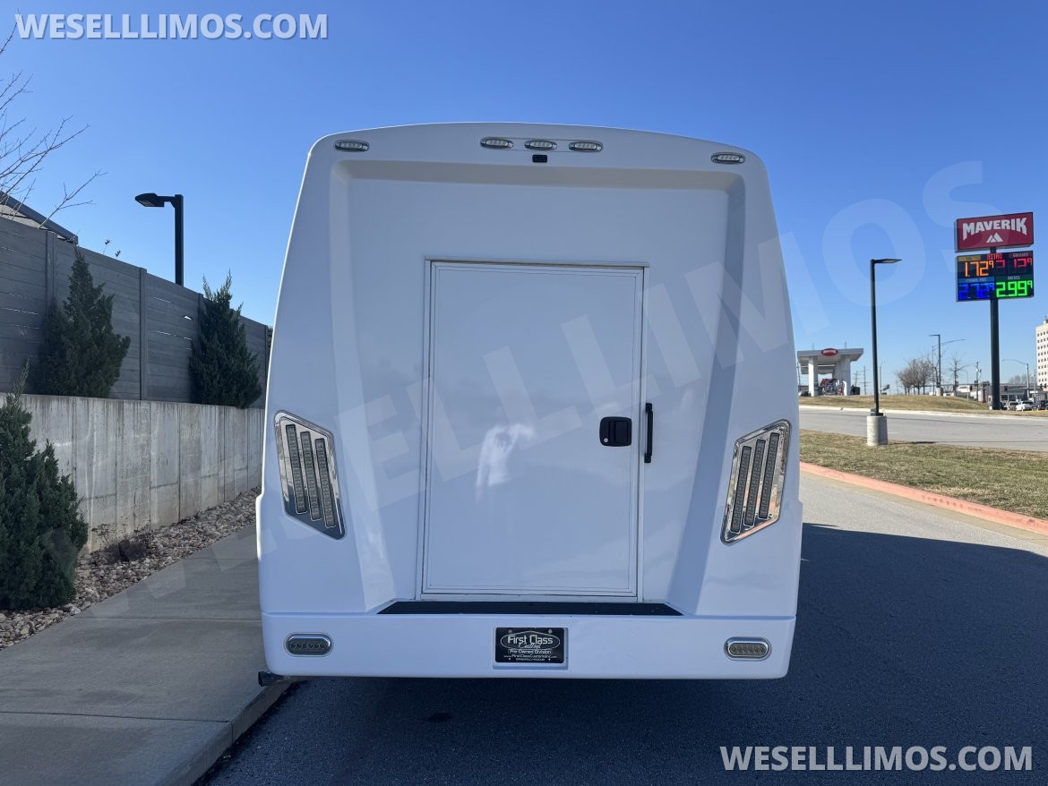 Shuttle Bus for Sale in Springfield, MO - Photo 16