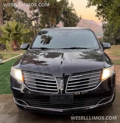 2016 Executive Lincoln MKT Limousine - Limousine for Sale in Los Angeles, CA - Photo 12